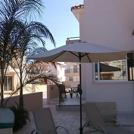 Chara Cynthiana 4 Villa Paralimni